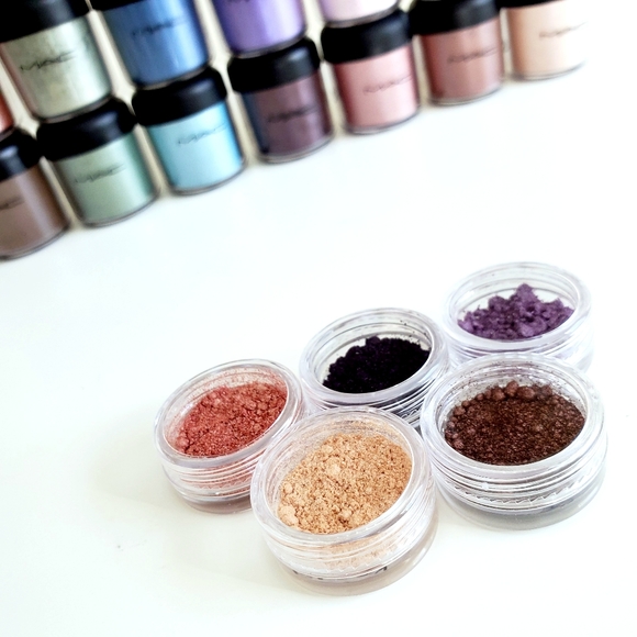 Pick 5 MAC Pigments Samples Set | Custom Colors - Picture 2 of 11
